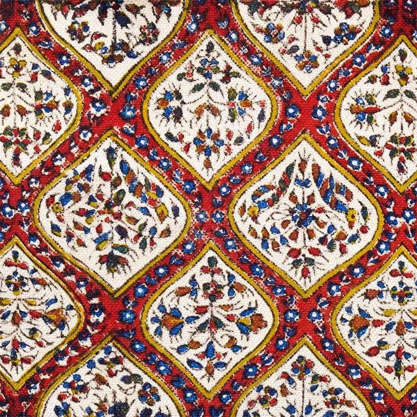 رومیزی و پرده قلمکار طرح مسجد شیخ لطف ا...، تصویر ۳