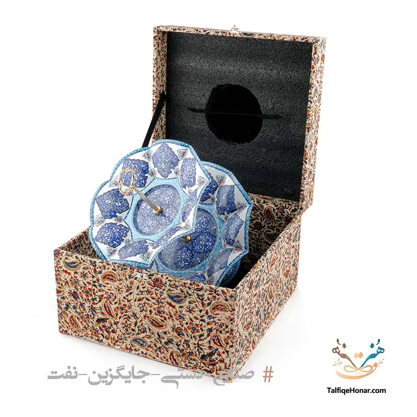 شیرینی خوری دو طبقه مس میناکاری، تصویر ۲